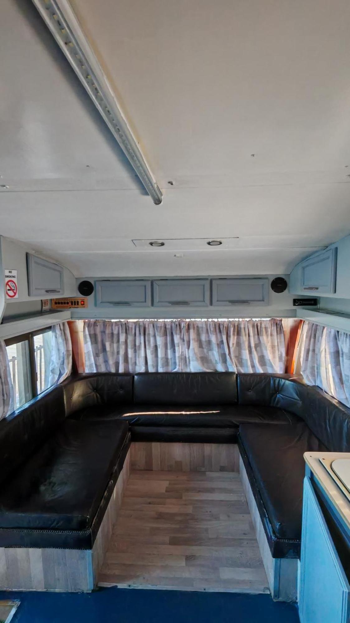 Maggie May House Boat - Colchester - 5Km From Elephant Park מראה חיצוני תמונה