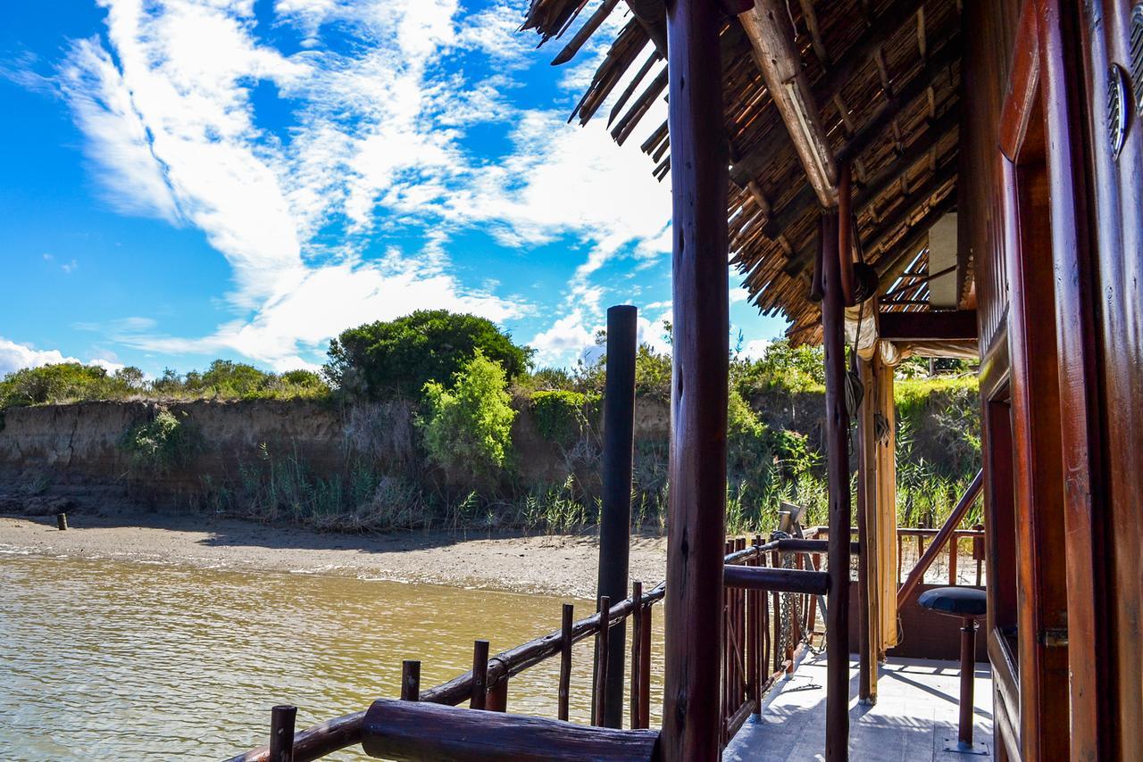 Maggie May House Boat - Colchester - 5Km From Elephant Park מראה חיצוני תמונה